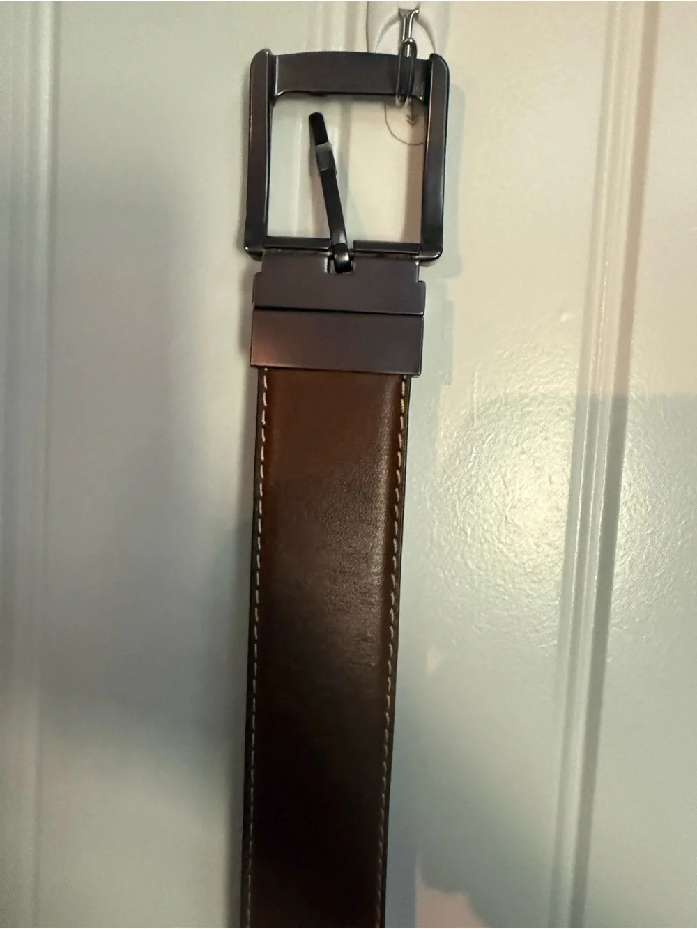 Rawlings Brown Leather Belt with Dark Metal Buckle